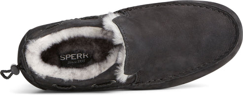 Slipper with faux fur lining.
