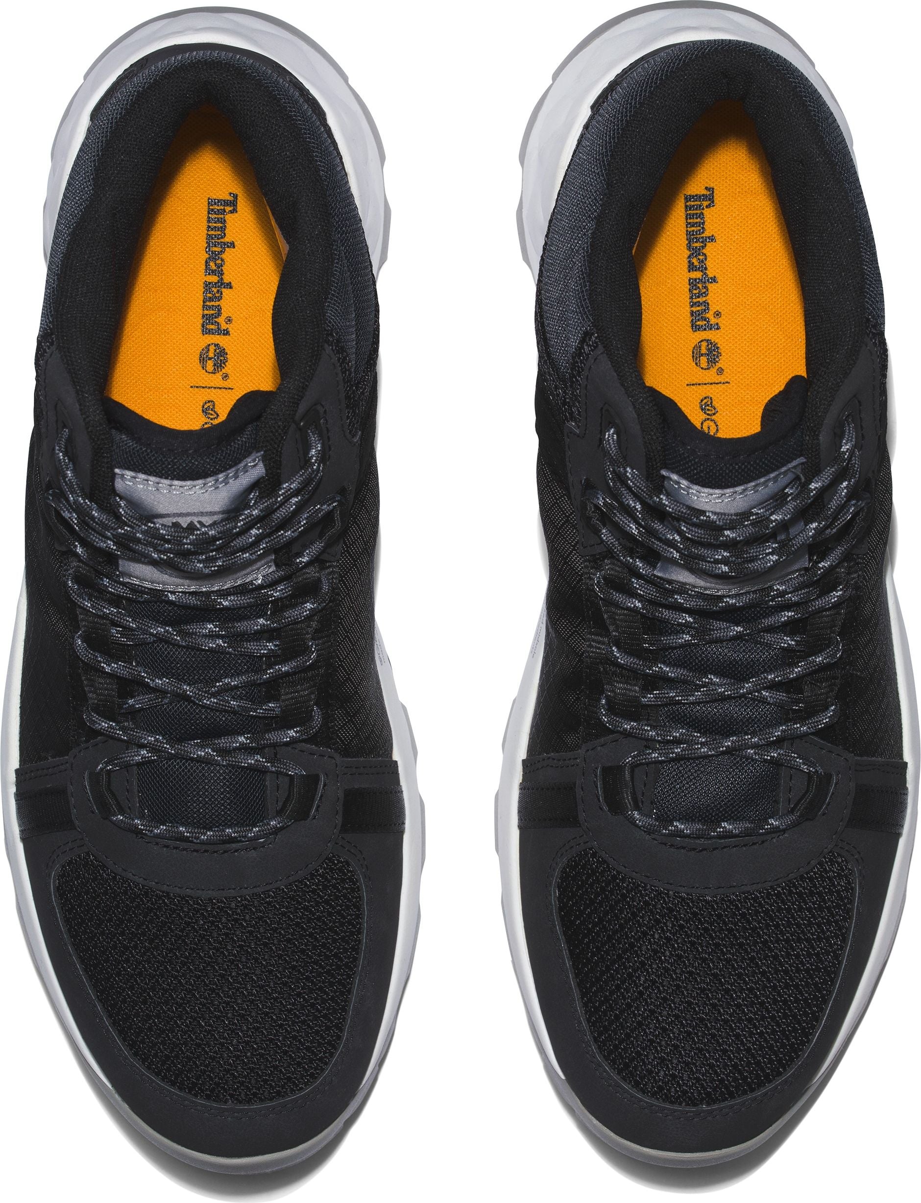 Solar Wave ST Mid Black | Quarks Shoes