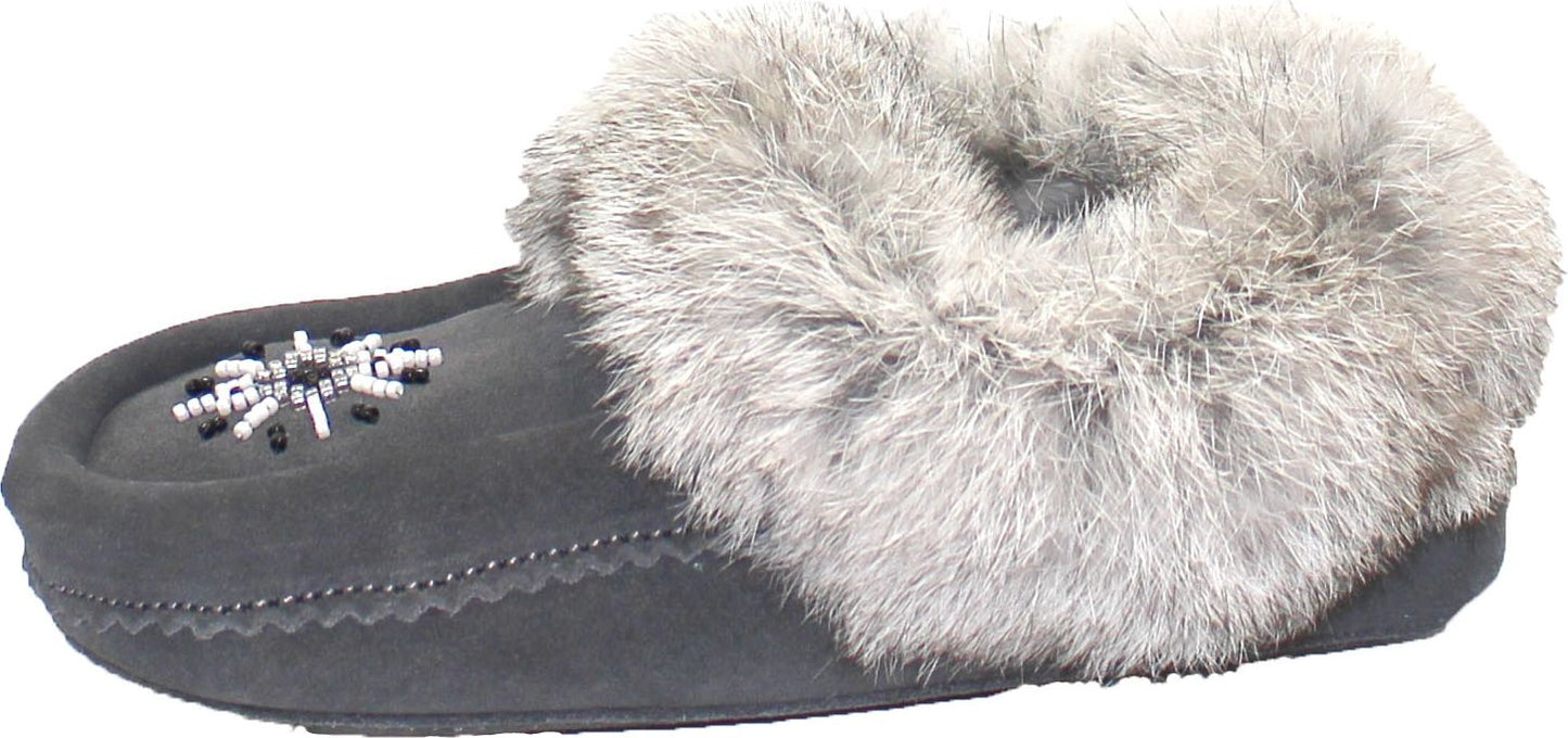 Urban Trail Slippers Saskie Charcoal - Kids Beaded Moccasin With Fur