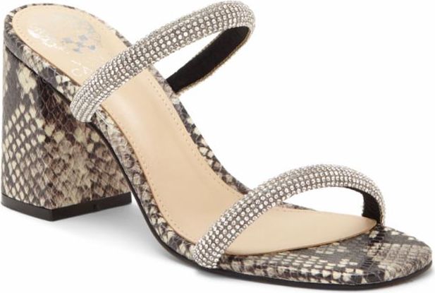 vince camuto magaly