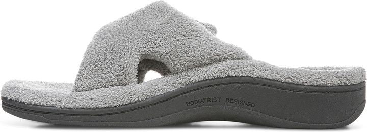 Gray sandal slipper with toe post.